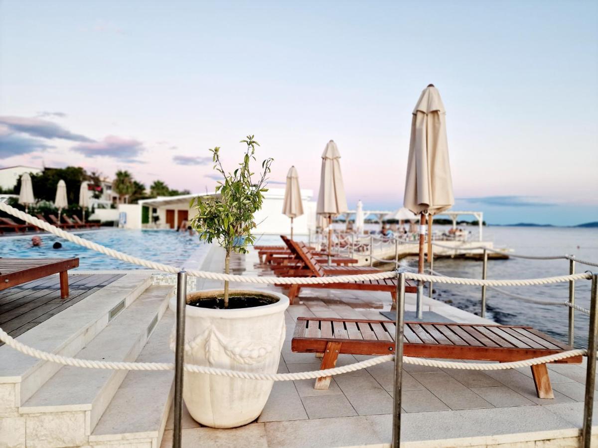 Residence-Apartment-Giuliano-Punta Skala, Petrcane Eksteriør bilde