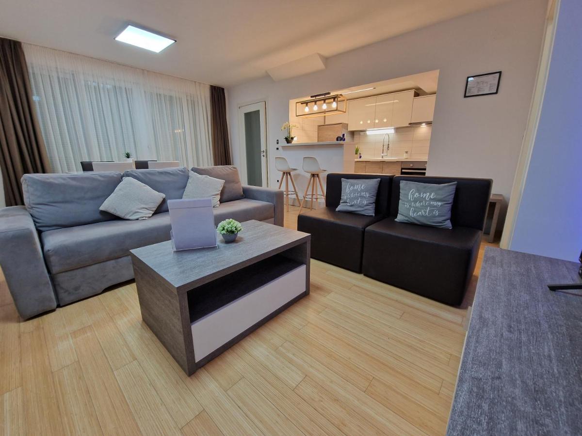 Residence-Apartment-Giuliano-Punta Skala, Petrcane Eksteriør bilde