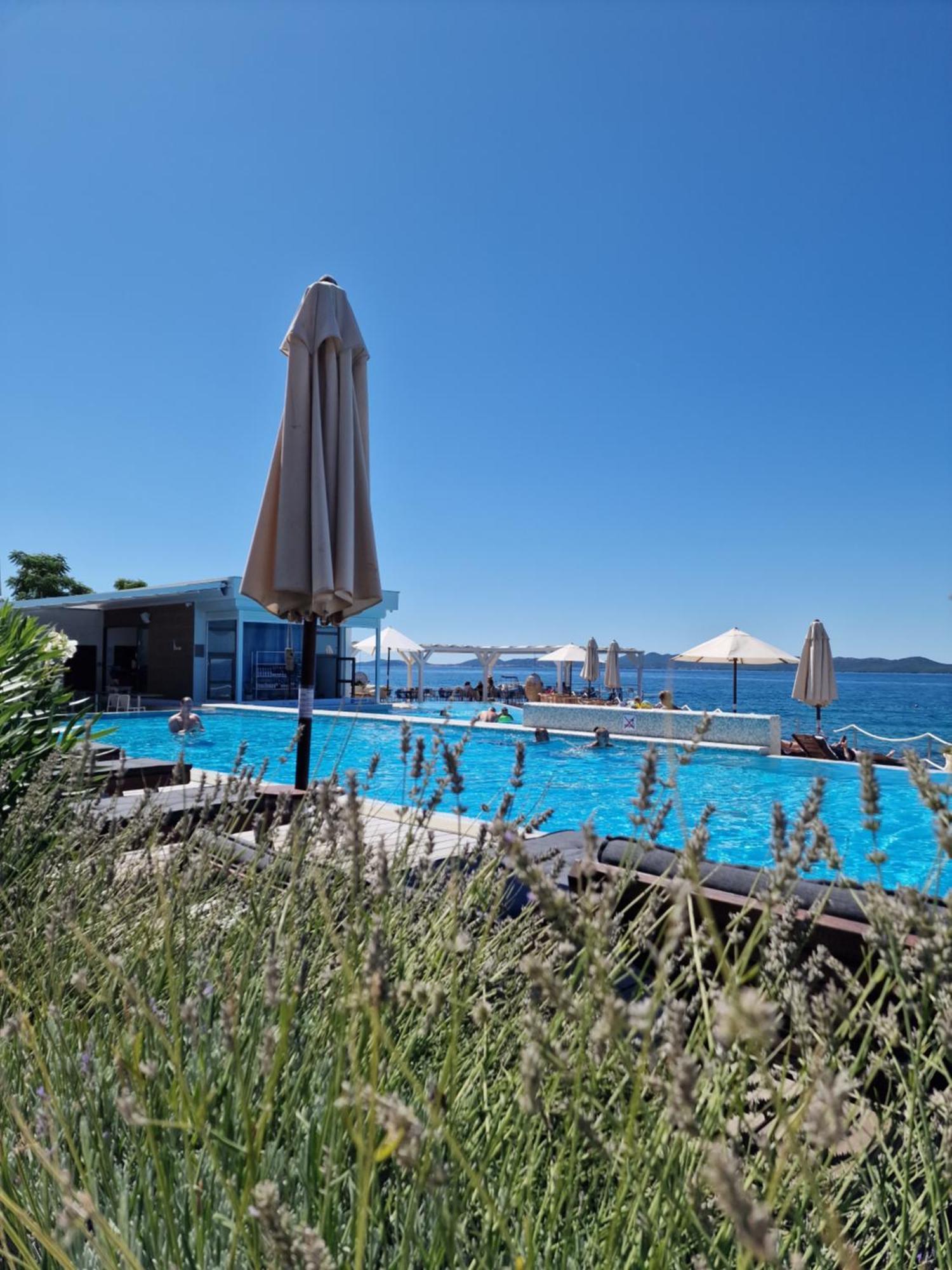 Residence-Apartment-Giuliano-Punta Skala, Petrcane Eksteriør bilde